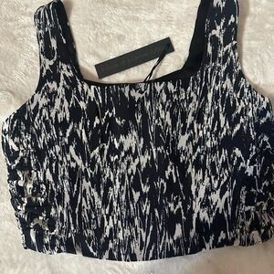 House of Harlow 1960 Monochrome Patterned Crop Top